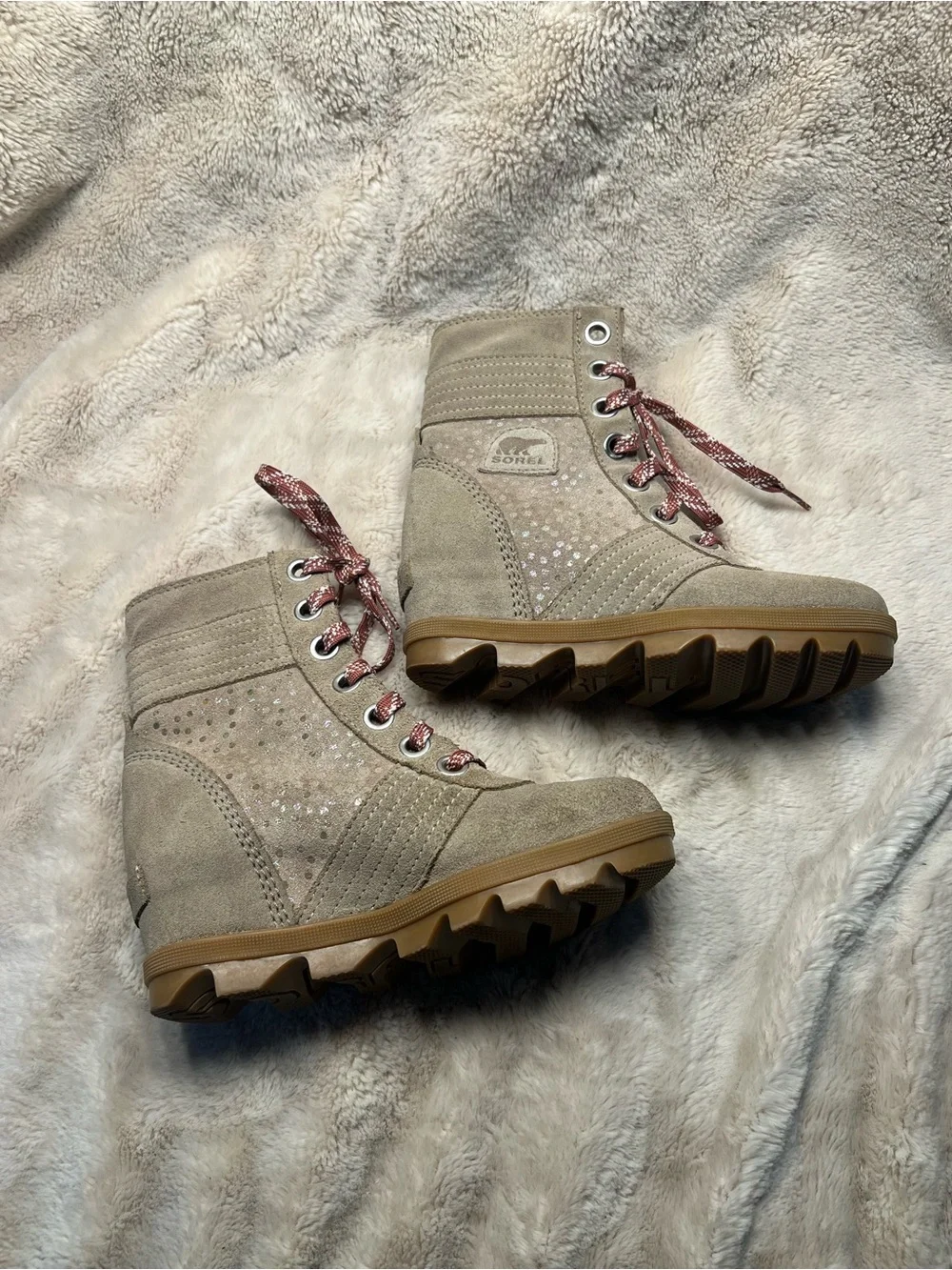 Sorel Girls' Lexie Wedge Boots size 1